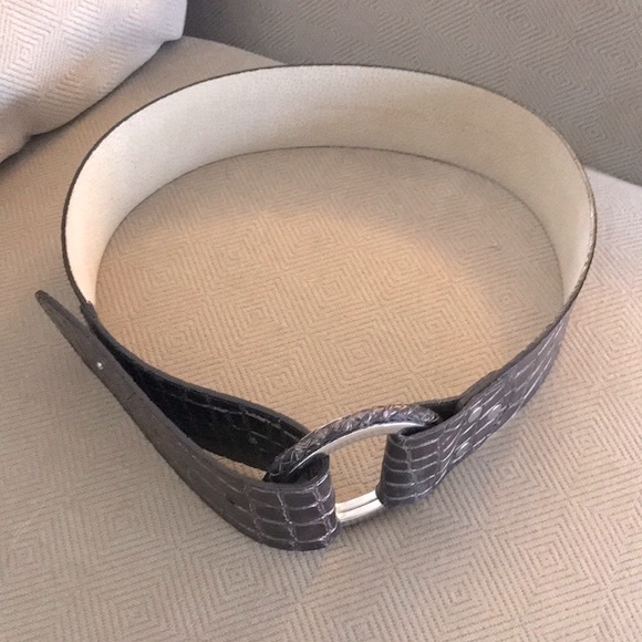 CHICO’S Crocodile Embossed Belt - Picture 3 of 13